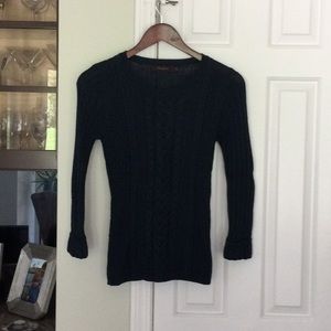 Forest green wool cable knit 3/4 sleeve sweater